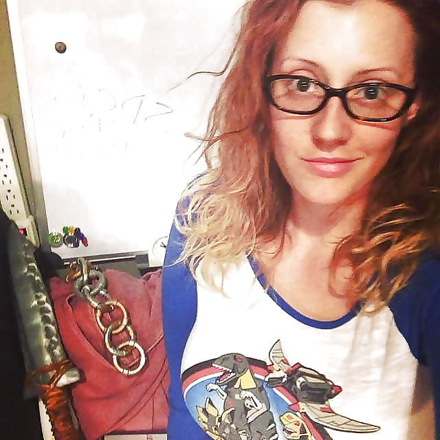 Webtastic Special: The Reds Vol.60 pict gal