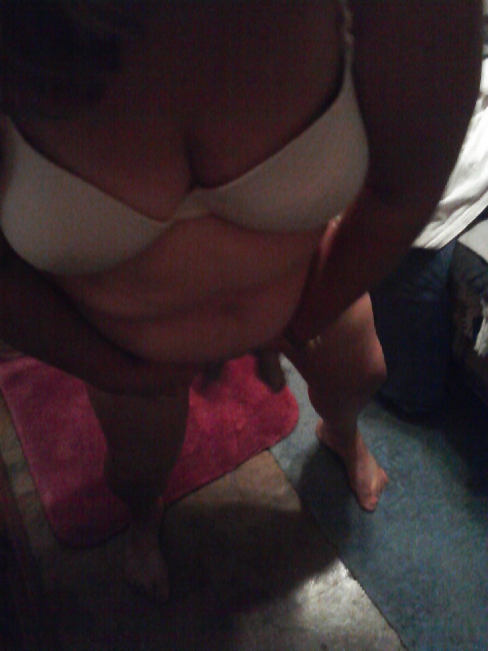 my playin' with my kity pict gal