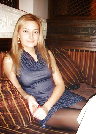 Young Ladies in Pantyhose