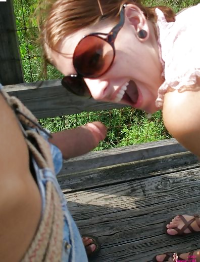Sucking Dick Outdoors pict gal