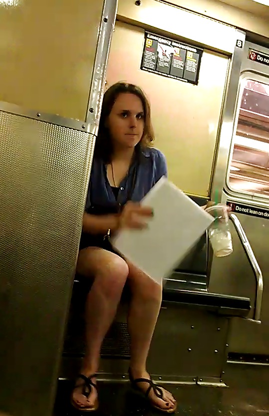 New York Subway Girls Busted and Caught Looking pict gal