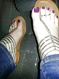 hijab feet pict gal