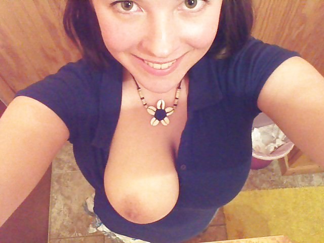 Cute & Busty Girl From - OpenWebcams pict gal