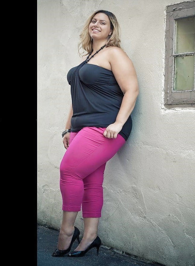 Sexy BBW 2 pict gal