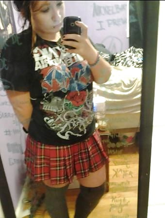 Hot teen wants exposed pict gal