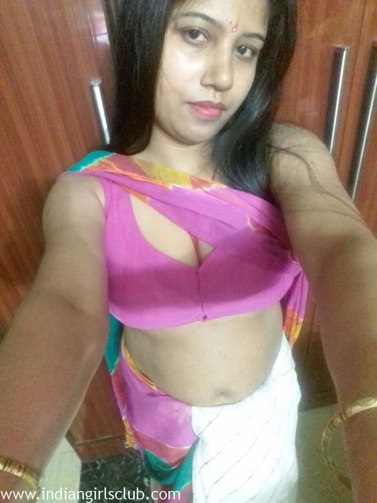 Indian mom boobs photos-1516