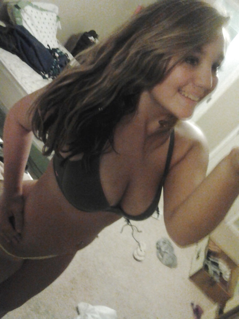 Jenna Lynn selfshots pict gal