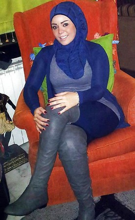 Sexy arab hijab girl - 2