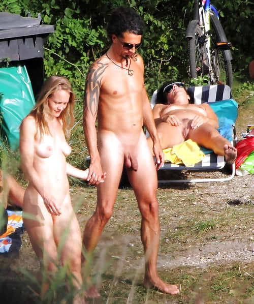 naked in public pict gal