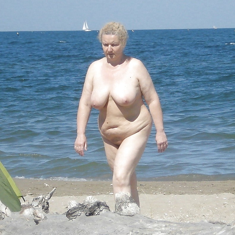 mommys and granny pict gal