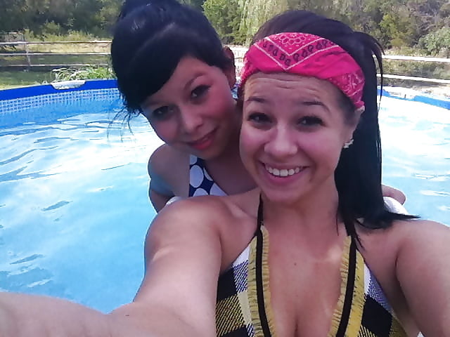 Nicole E exposed pict gal