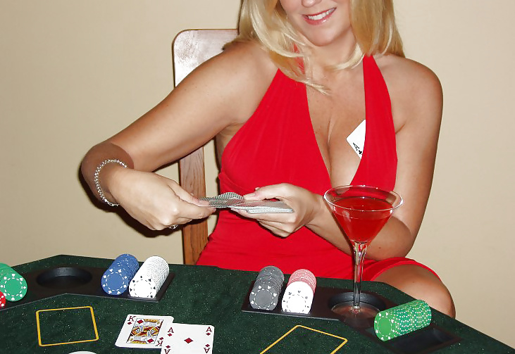 Poker Hold'em--Mrs. Betty Boobman pict gal
