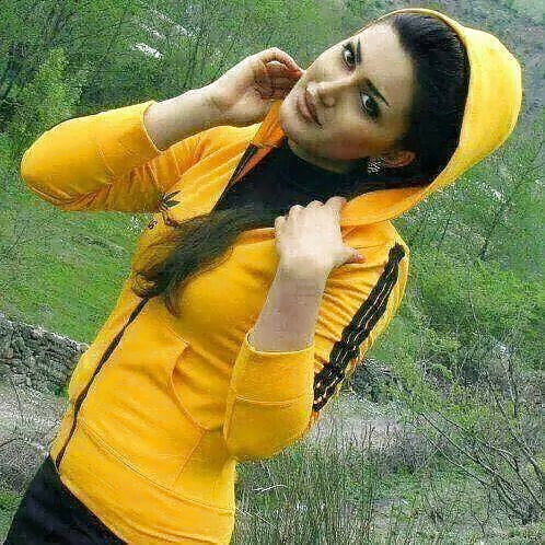 AMATEUR INDIAN BABE pict gal