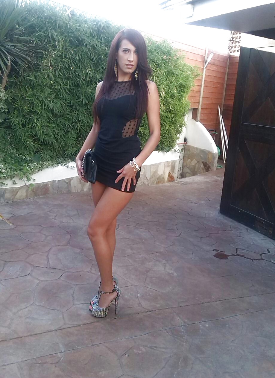 babes!! men will degrade you with comments. pict gal