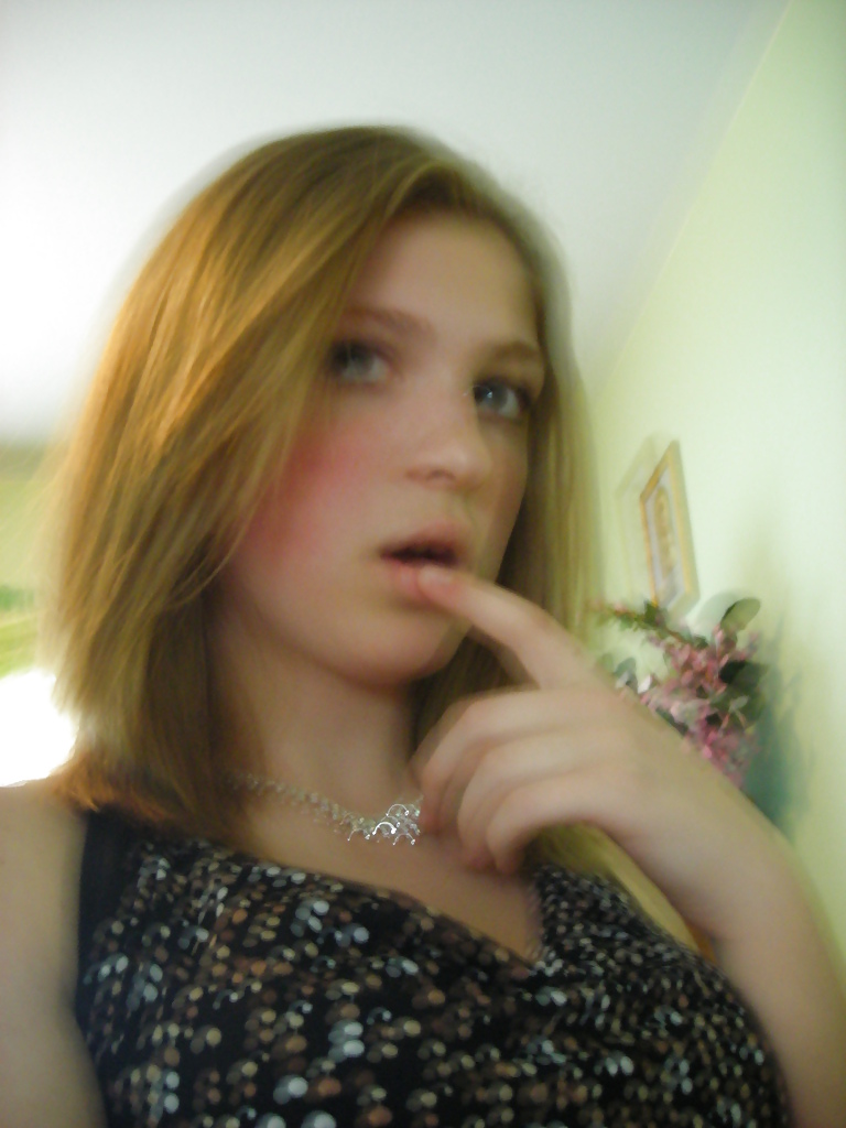 Teenage girl selfshot (Photo set) pict gal