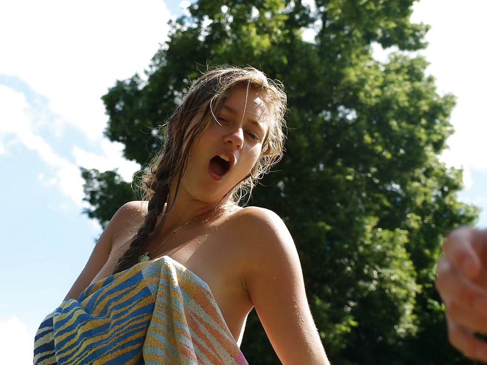 Im Garten mit der Abschlussklasse pict gal