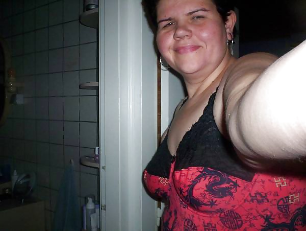 Rita's Really Fat And Hairy Pussy pict gal