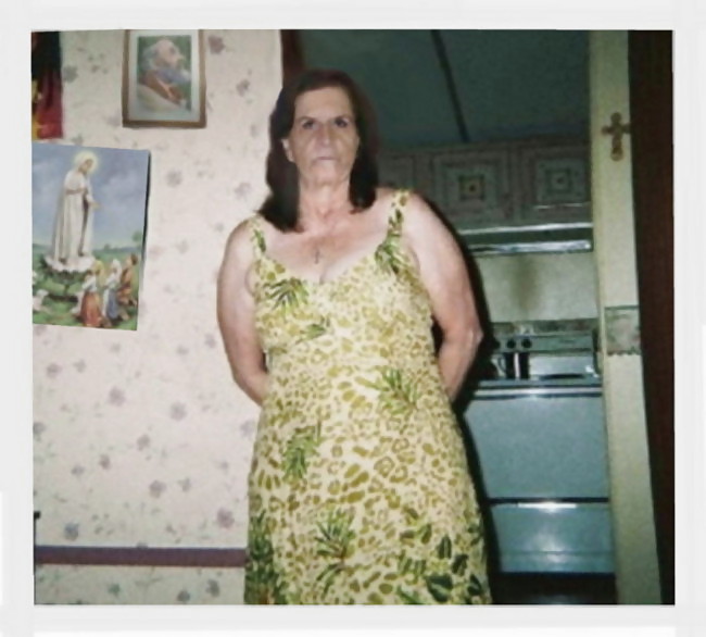 MY FIRST POLAROID OF MY GRANNY AUNT pict gal