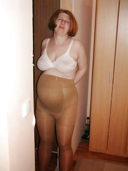 See and Save As pregnant amateurs in pantyhose and tights porn pict -  4crot.com