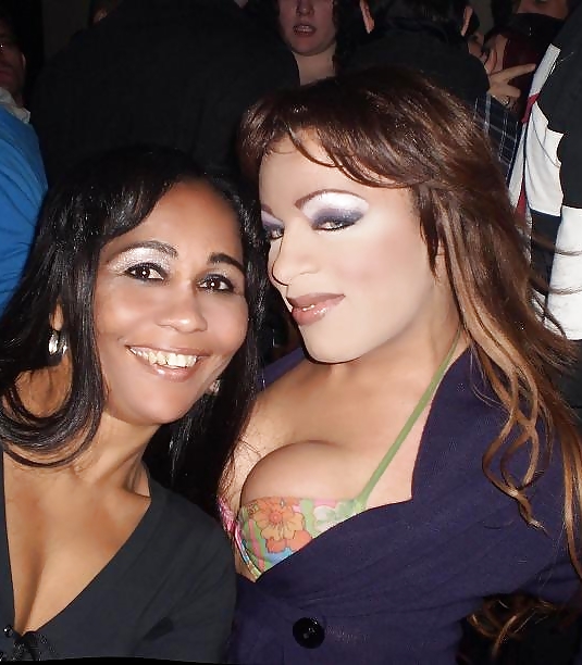 Curvy bride midget shemale
