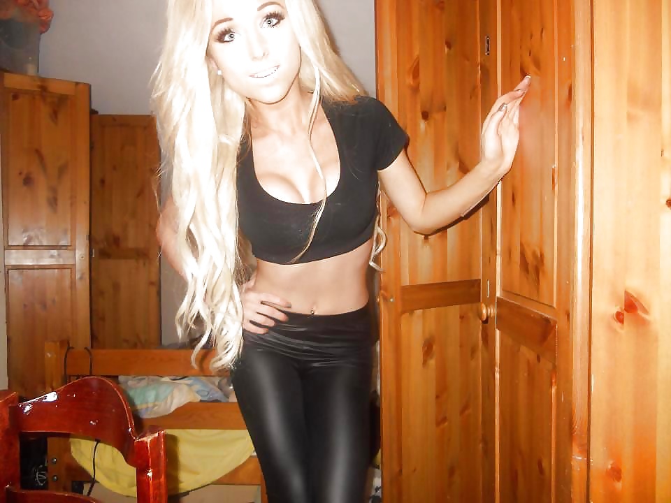 Shiny leggings pict gal