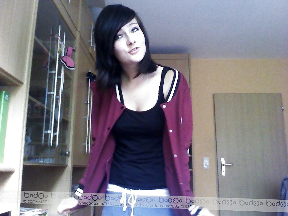 cute german amateur teen badoo pict gal