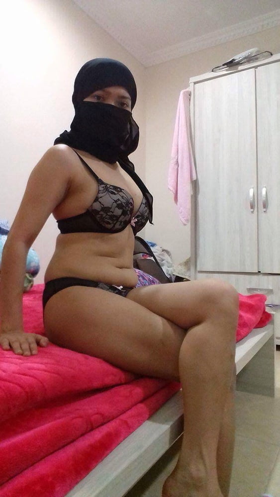 Sexy Niqab 17 Pics