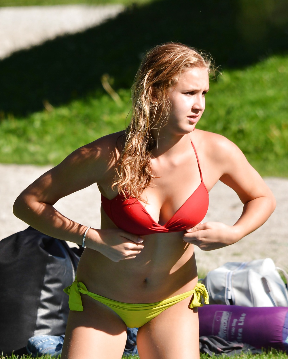 Cameltoe, Toronto Ontario Canada pict gal