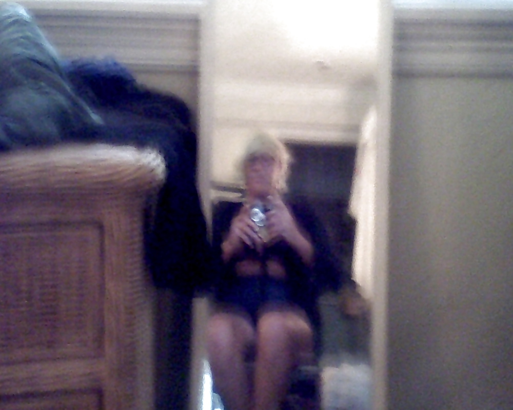 sara home alone pict gal