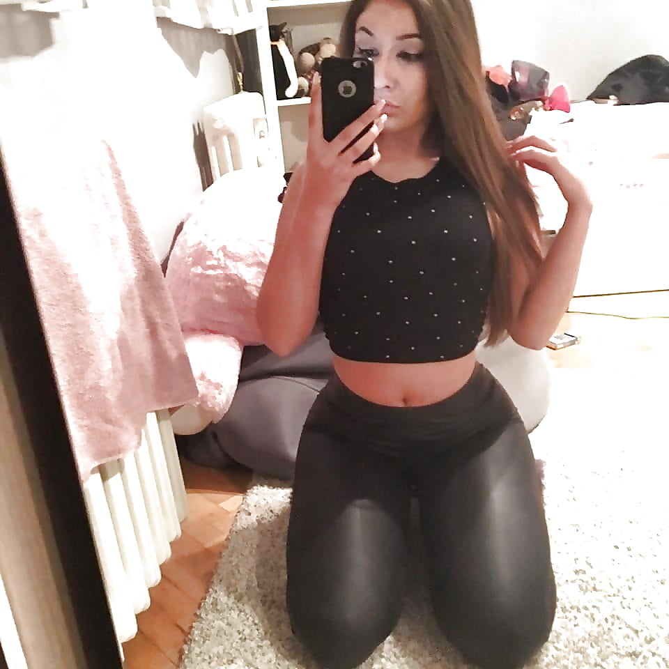Amateur young girl yummy big ass pict gal