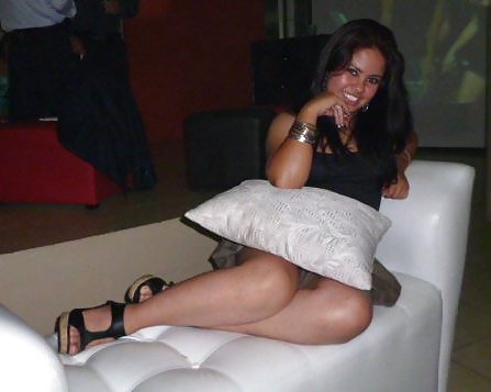 Montse l. puta for cum 2 pict gal