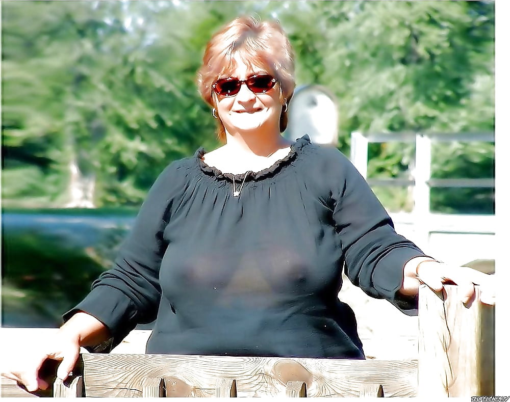 Braless , see through ,  no Bra , nippel pict gal