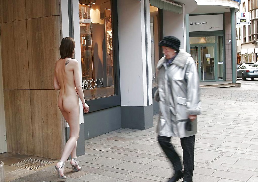 Sexy Ass Voyeur Public Walking