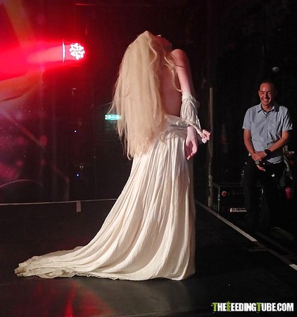 Lady Gaga Strips Naked On Stage At London Gay Nightclub Pics Xhamster