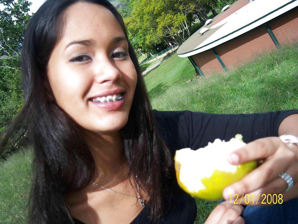 VARIOUS GIRLS AND SLUTS III pict gal