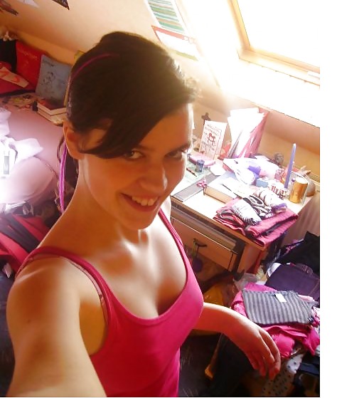 Horny bitches pict gal
