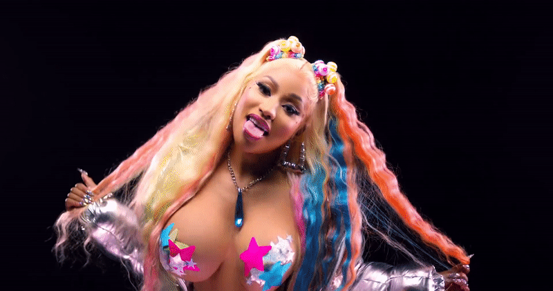 Nicki Minaj Shares Her Struggle With Big Boobs Amid Pregnancy Rumors