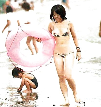 Japanese Bikini pict gal
