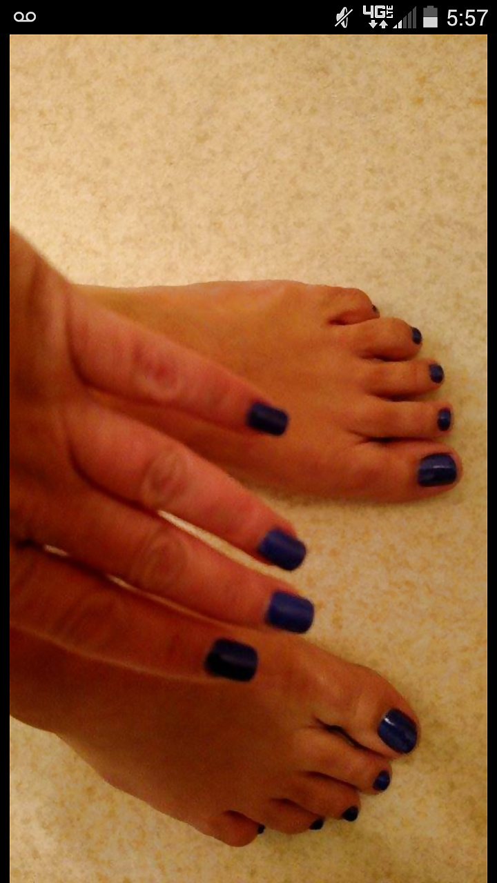 friends of mine feet -- please comment pict gal