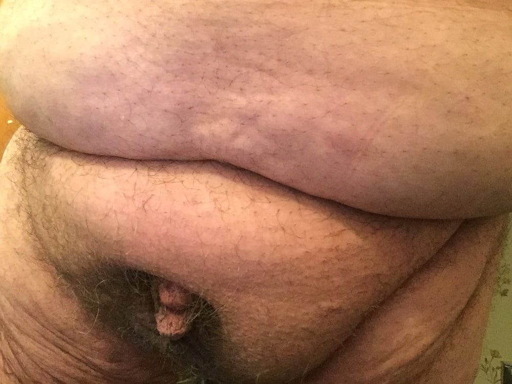 See And Save As Fat Guy Shows His Hidden Penis Porn Pict 4