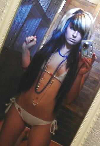 PartyBitch86's Pics pict gal