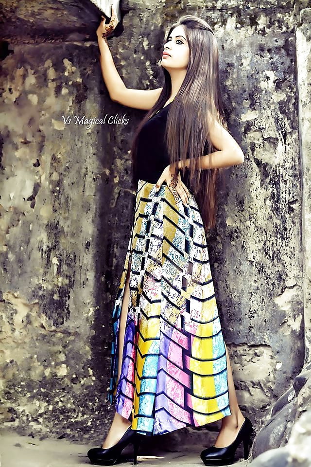 DESI INDIAN AUNTY pict gal