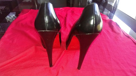 Nice LOUBOUTIN Shoes from Meral