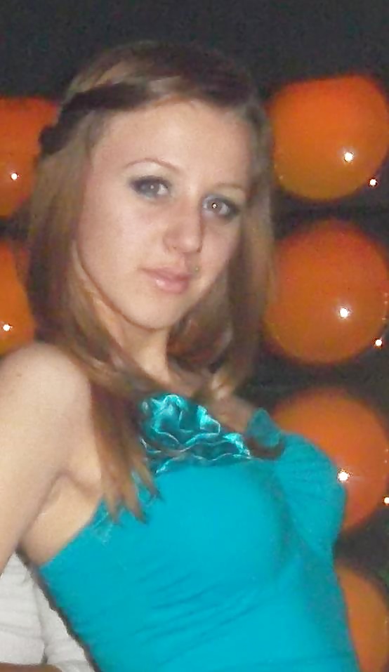 bulgarian  aksi ademova pict gal