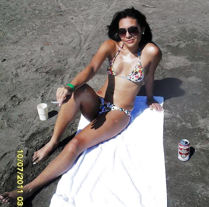 Slut from Costa Rica pict gal