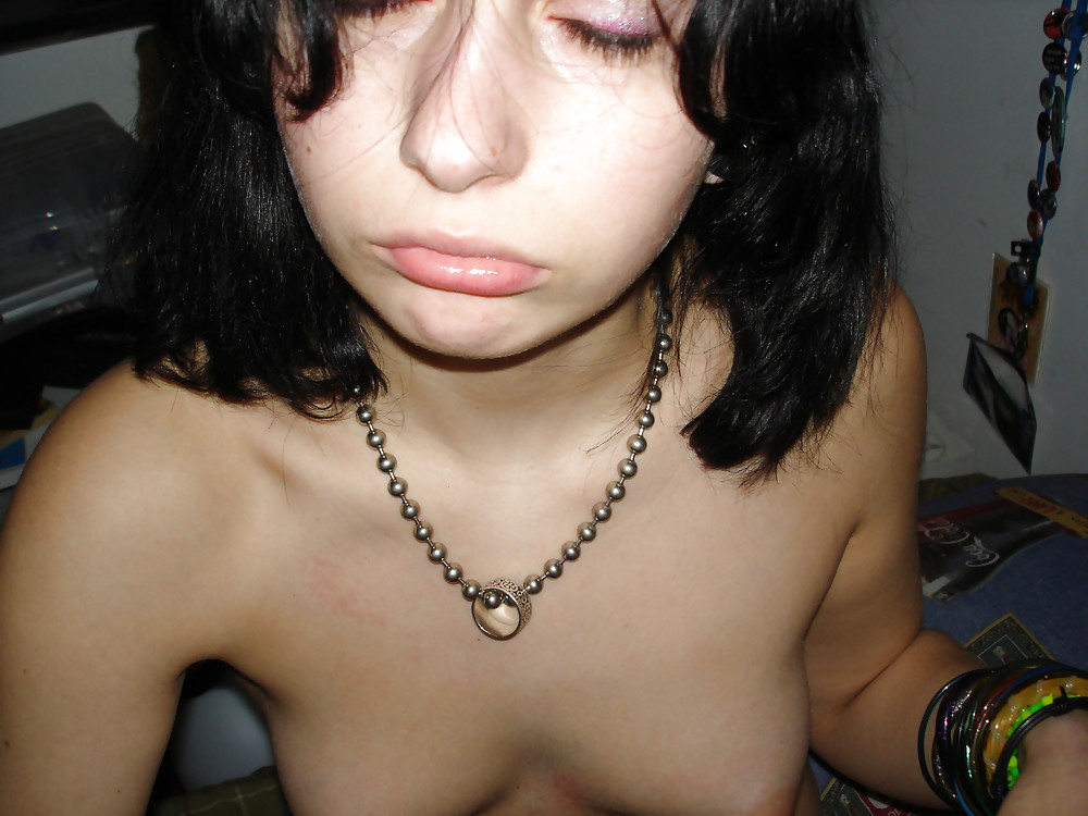 ALL AMATEUR - Here is ALBINA pict gal