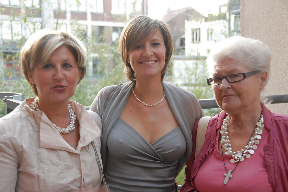 The Generation Game - who ya gonna go for? pict gal