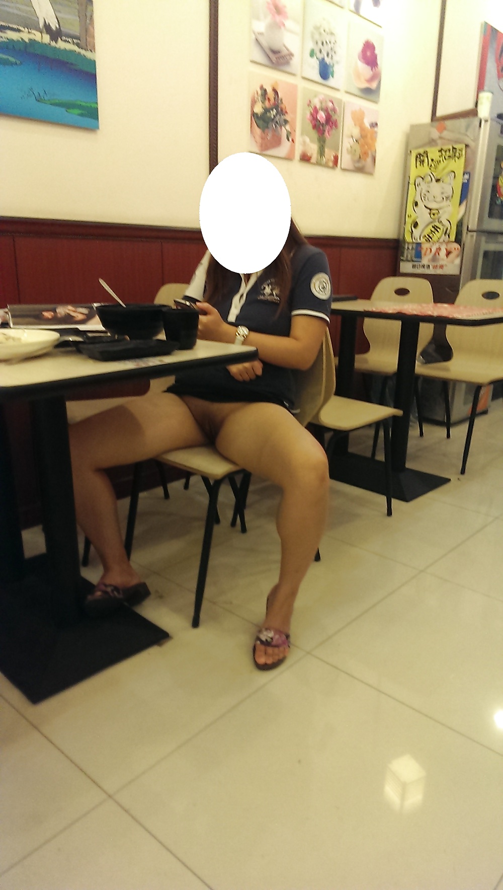 Chinese Wife Flash in public pict gal