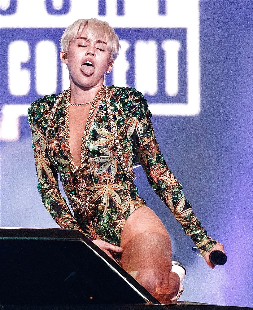 Epic Miley Cyrus Pics pict gal