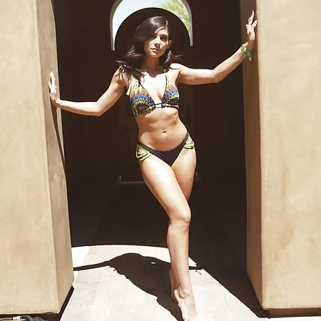 Camila banus topless